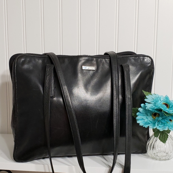 Perlina New York Tote - Picture 1 of 8